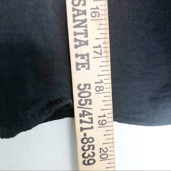 Kendall & Kylie for Pacsun Black Short Sleeve V-Neck Button Down T-shirt Size M - Picture 9 of 13